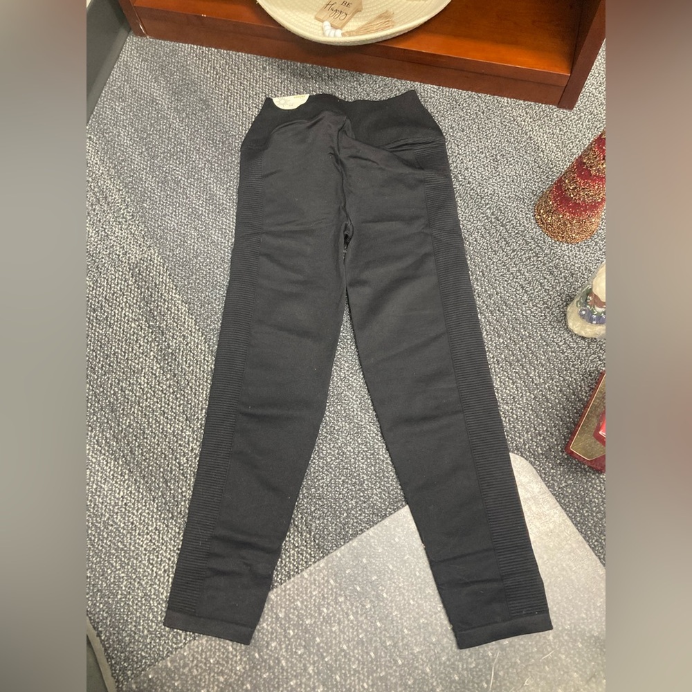 NWT women offline by aerie hi-rise seamless 7/8 legging leggings ribbed black l - Picture 6 of 16